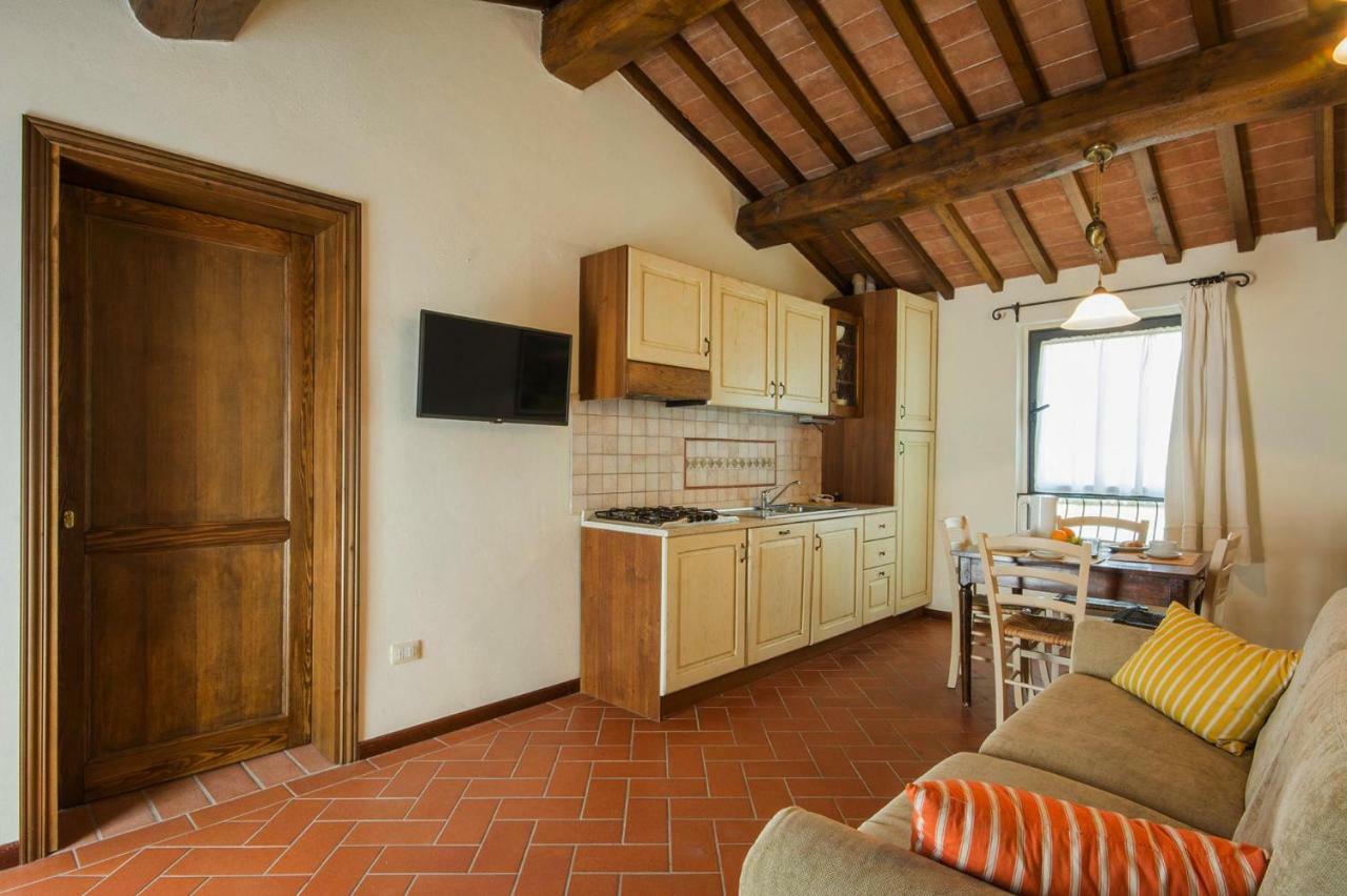 Holiday Residence Monteolivo Antico Borgo Castelfiorentino Ito06400 Cyg Buitenkant foto